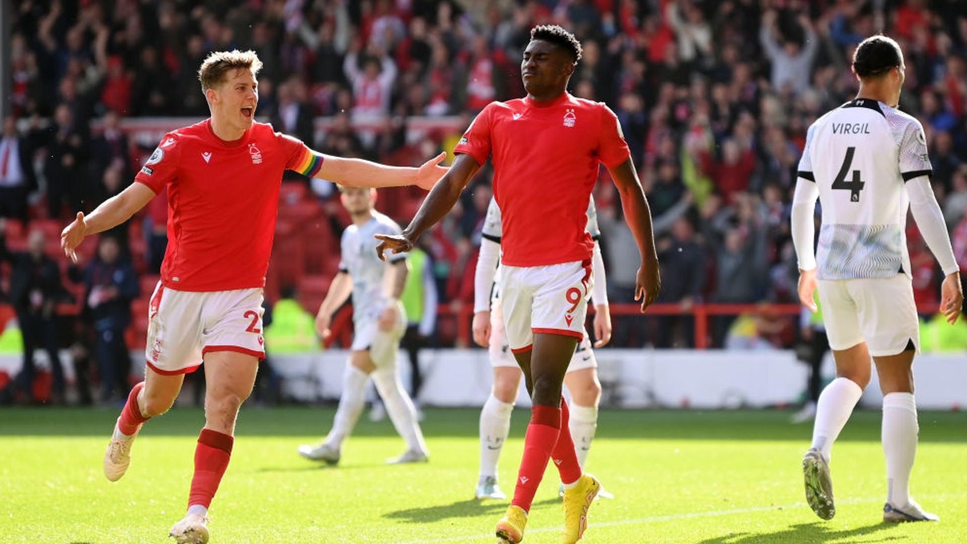 手的比賽為 手的比賽為